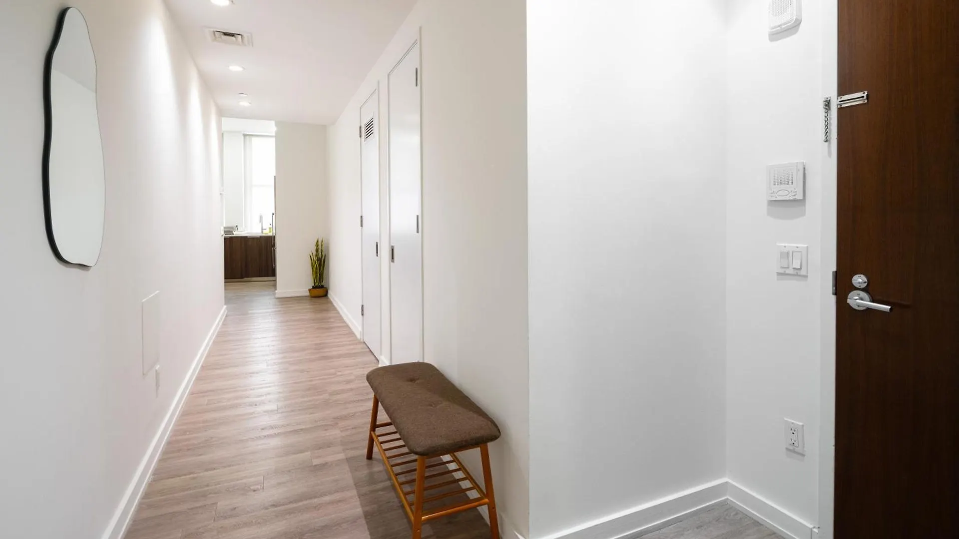 Luxury 2Bd Nr Wall St Gym Rooftop W/D New York